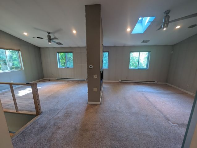 192 Ambrose St, Springfield, MA 01109