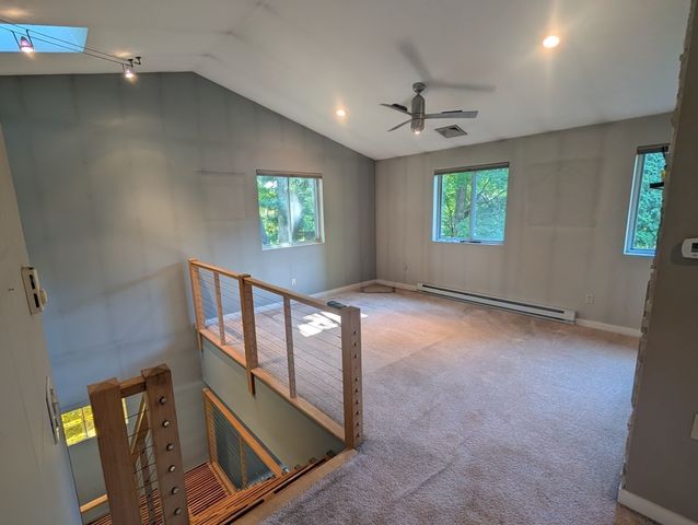 192 Ambrose St, Springfield, MA 01109