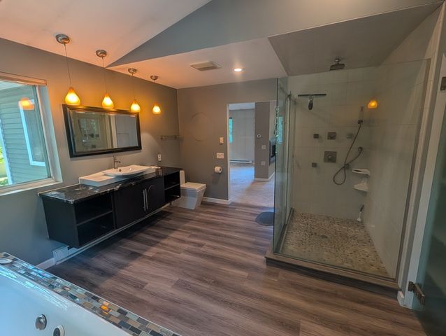 192 Ambrose St, Springfield, MA 01109