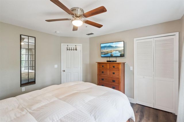 2401 LEGACY LAKE DRIVE 2401, Maitland, FL 32751
