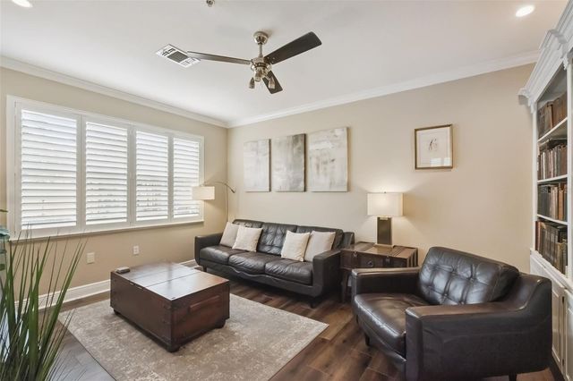 2401 LEGACY LAKE DRIVE 2401, Maitland, FL 32751