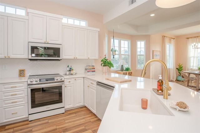 6109 BAYSIDE DRIVE, New Port Richey, FL 34652