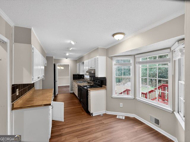 4428 Nantucket Cove, Stone Mountain, GA 30083