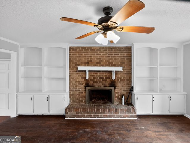 4428 Nantucket Cove, Stone Mountain, GA 30083