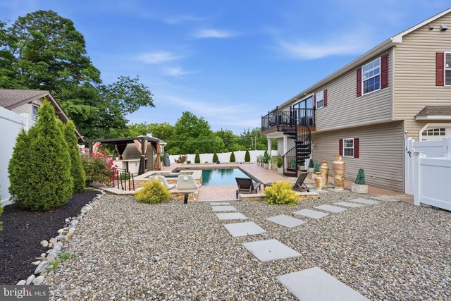 4501 NICHOL AVE, Newportville, PA 19056