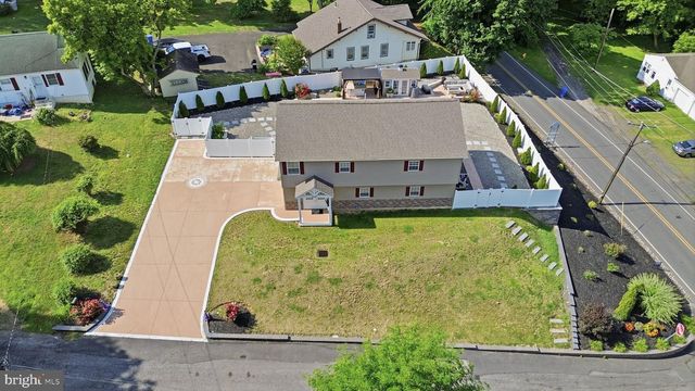 4501 NICHOL AVE, Newportville, PA 19056