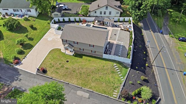 4501 NICHOL AVE, Newportville, PA 19056