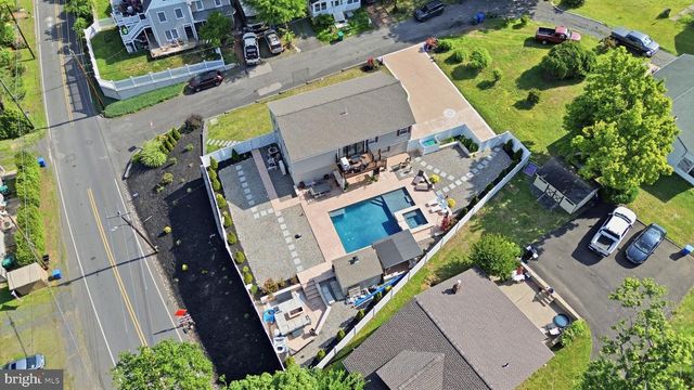 4501 NICHOL AVE, Newportville, PA 19056
