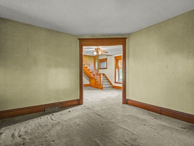 9637 POPLAR GROVE Road, Belvidere, IL 61008