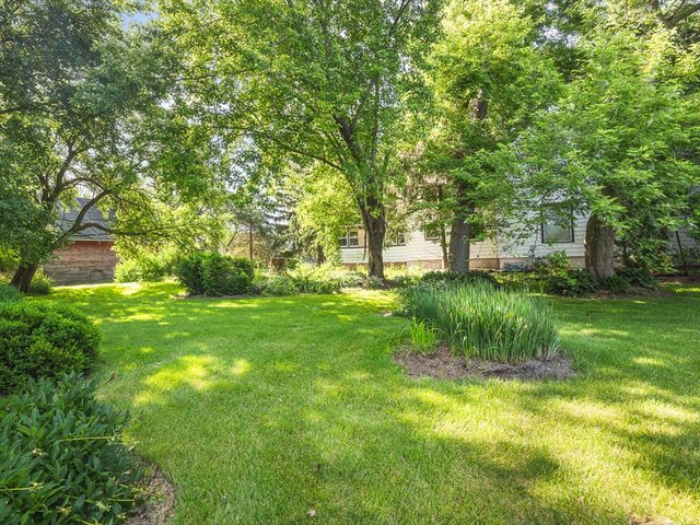 9637 POPLAR GROVE Road, Belvidere, IL 61008