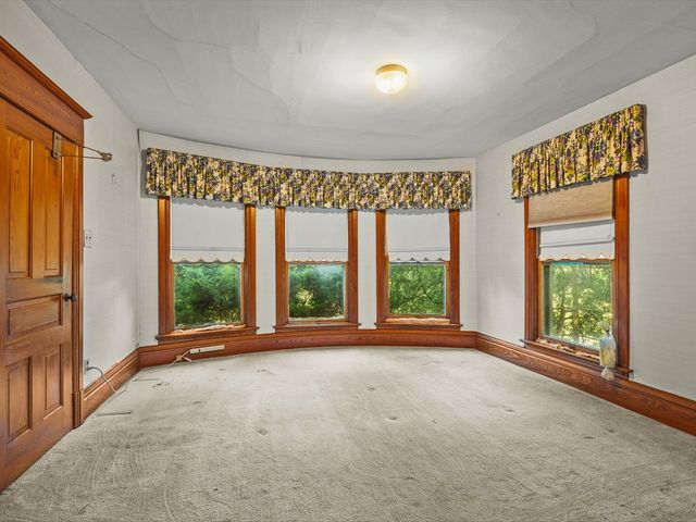 9637 POPLAR GROVE Road, Belvidere, IL 61008