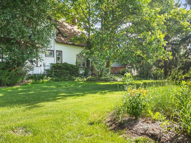 9637 POPLAR GROVE Road, Belvidere, IL 61008