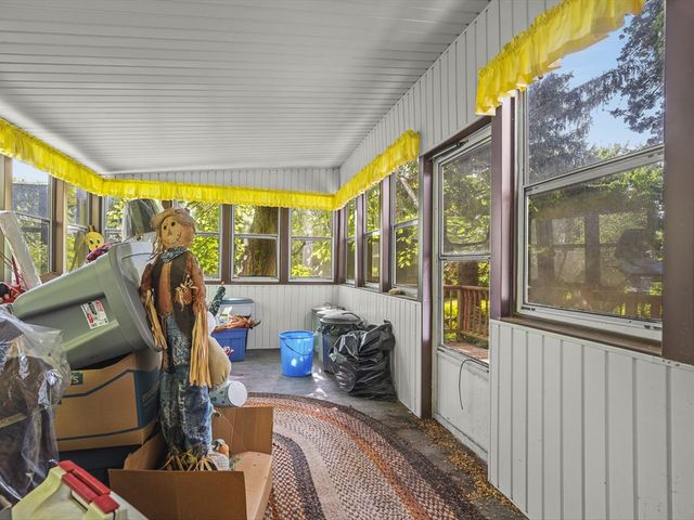 9637 POPLAR GROVE Road, Belvidere, IL 61008