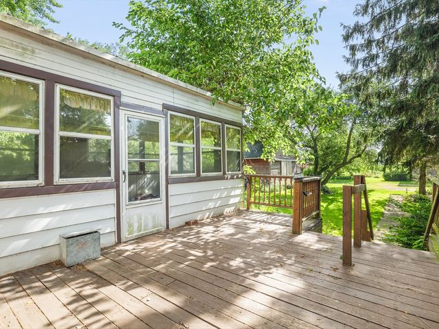9637 POPLAR GROVE Road, Belvidere, IL 61008