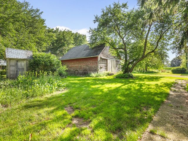 9637 POPLAR GROVE Road, Belvidere, IL 61008