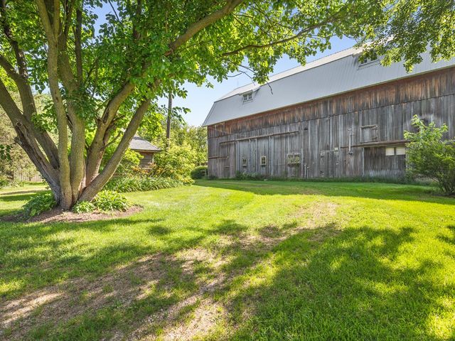 9637 POPLAR GROVE Road, Belvidere, IL 61008