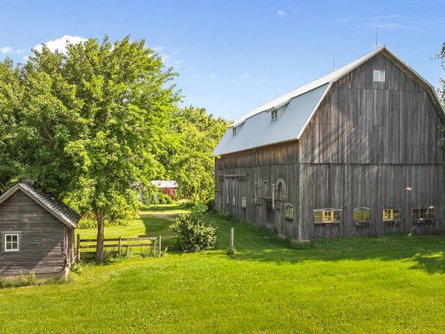 9637 POPLAR GROVE Road, Belvidere, IL 61008