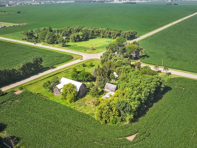 9637 POPLAR GROVE Road, Belvidere, IL 61008