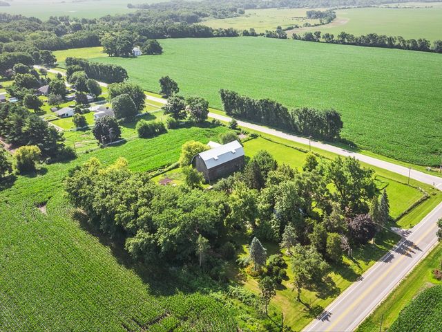 9637 POPLAR GROVE Road, Belvidere, IL 61008