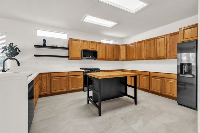 1885 Starview Ln, Lincoln, CA 95648