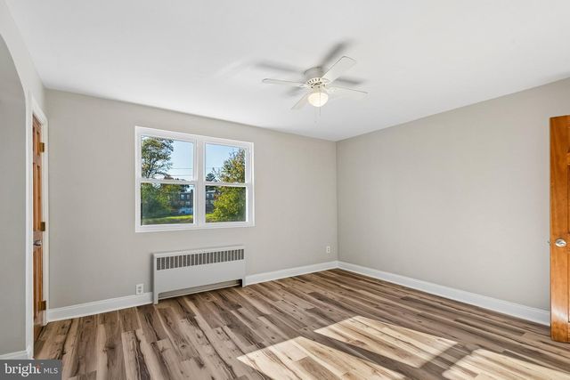 1621 N 77TH ST, Philadelphia, PA 19151
