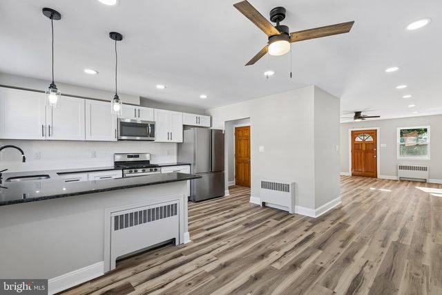 1621 N 77TH ST, Philadelphia, PA 19151