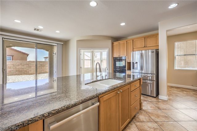 1044 VIA SAINT LUCIA Place, Henderson, NV 89011