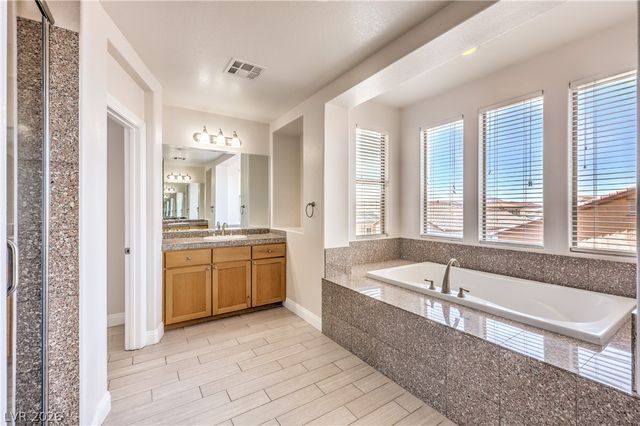 1044 VIA SAINT LUCIA Place, Henderson, NV 89011