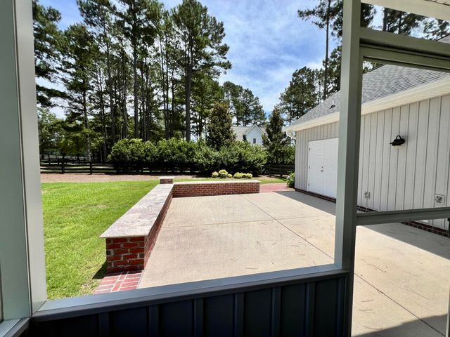 1024 Berkshire Lane, Aiken, SC 29805