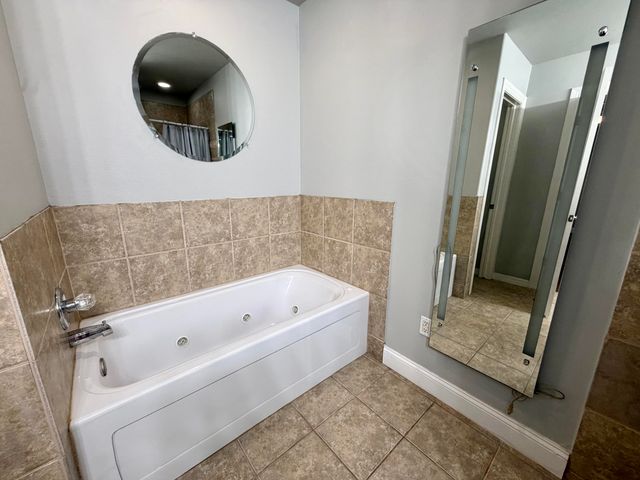 2003 Estates Drive, Grove, OK 74344