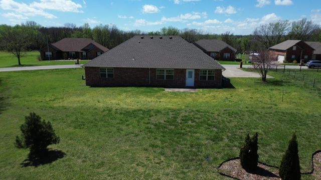 2003 Estates Drive, Grove, OK 74344