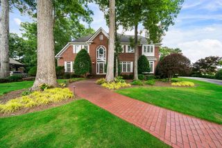 2202 Lattimore Farm NW Drive, Kennesaw, GA 30152
