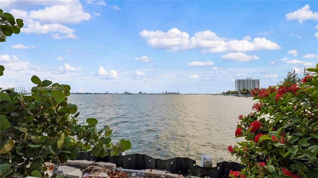 11111 Biscayne Blvd 9H, Miami, FL 33181