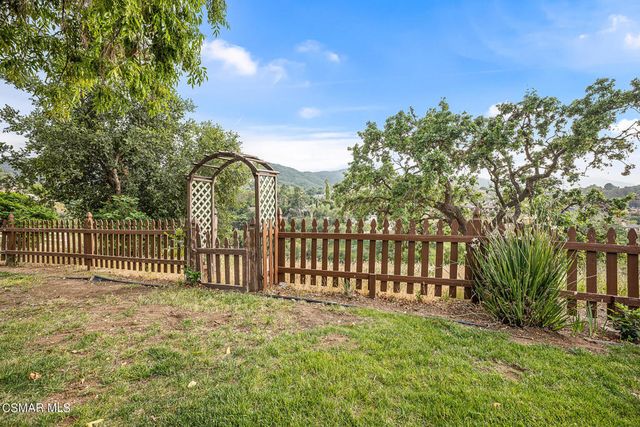167 Rimrock Road, Thousand Oaks, CA 91361
