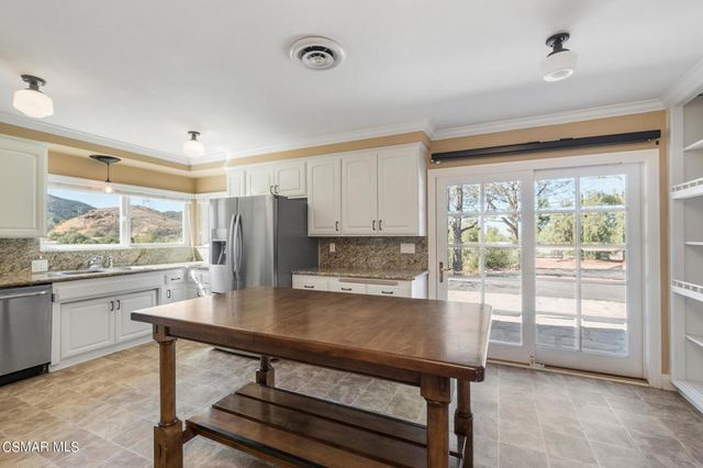 167 Rimrock Road, Thousand Oaks, CA 91361