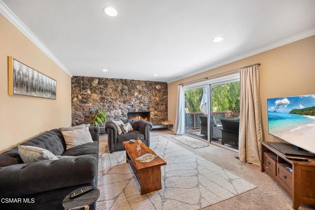 167 Rimrock Road, Thousand Oaks, CA 91361