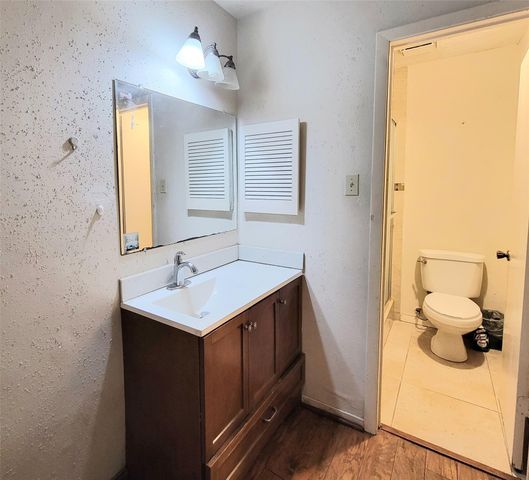 13007 Bacard Lane, Houston, TX 77099