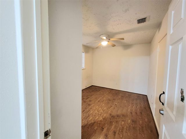 13007 Bacard Lane, Houston, TX 77099