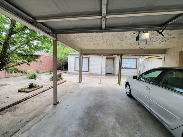 13007 Bacard Lane, Houston, TX 77099