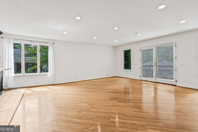 1016 Muirfield Drive, Marietta, GA 30068