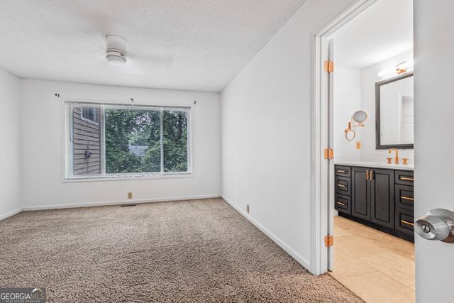1016 Muirfield Drive, Marietta, GA 30068