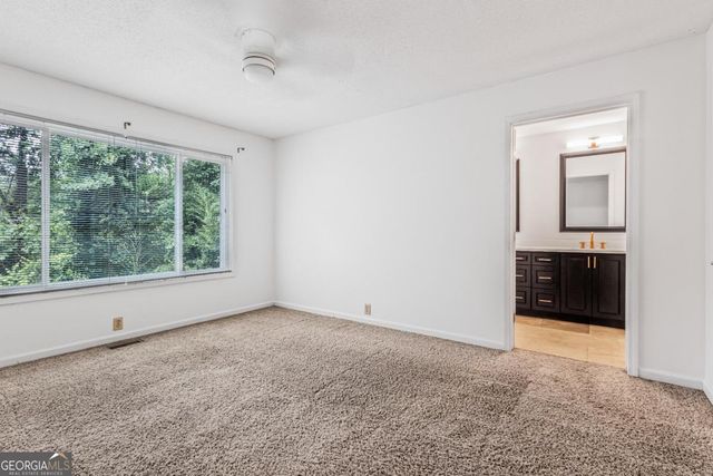 1016 Muirfield Drive, Marietta, GA 30068
