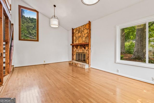 1016 Muirfield Drive, Marietta, GA 30068