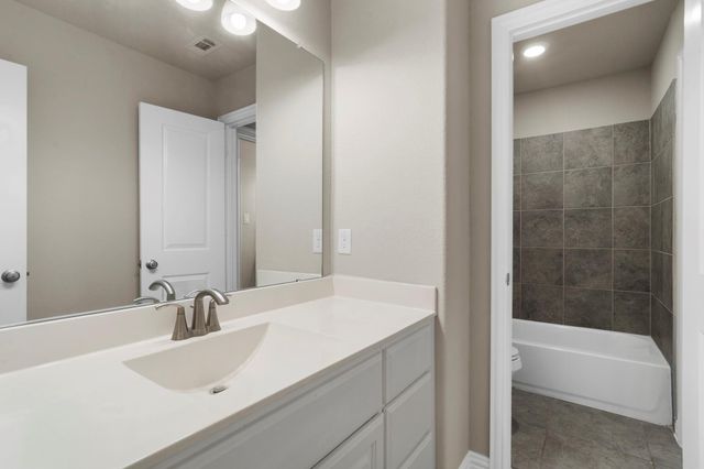 9410 Mount Logan, Missouri City, TX 77459