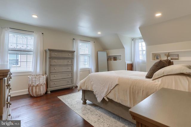 23 MAIN ST, Womelsdorf, PA 19567