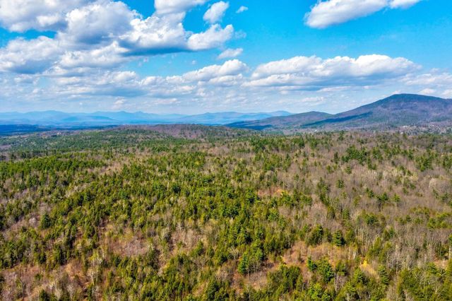 207 Durrell Mountain Road, Belmont, NH 03220