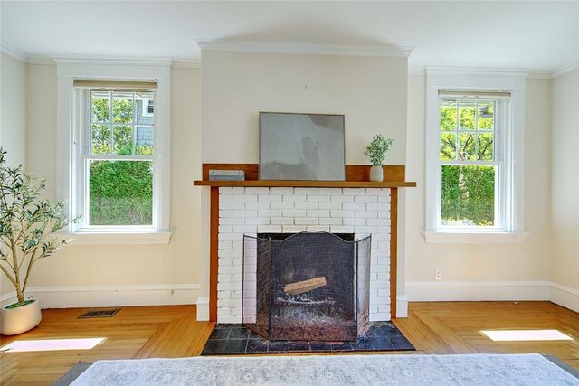30 Langham Road, Providence, RI 02906