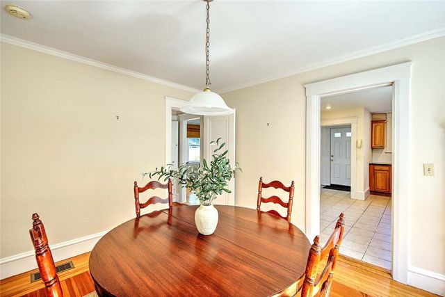 30 Langham Road, Providence, RI 02906