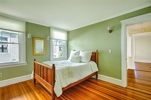 30 Langham Road, Providence, RI 02906