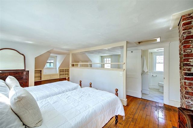 30 Langham Road, Providence, RI 02906